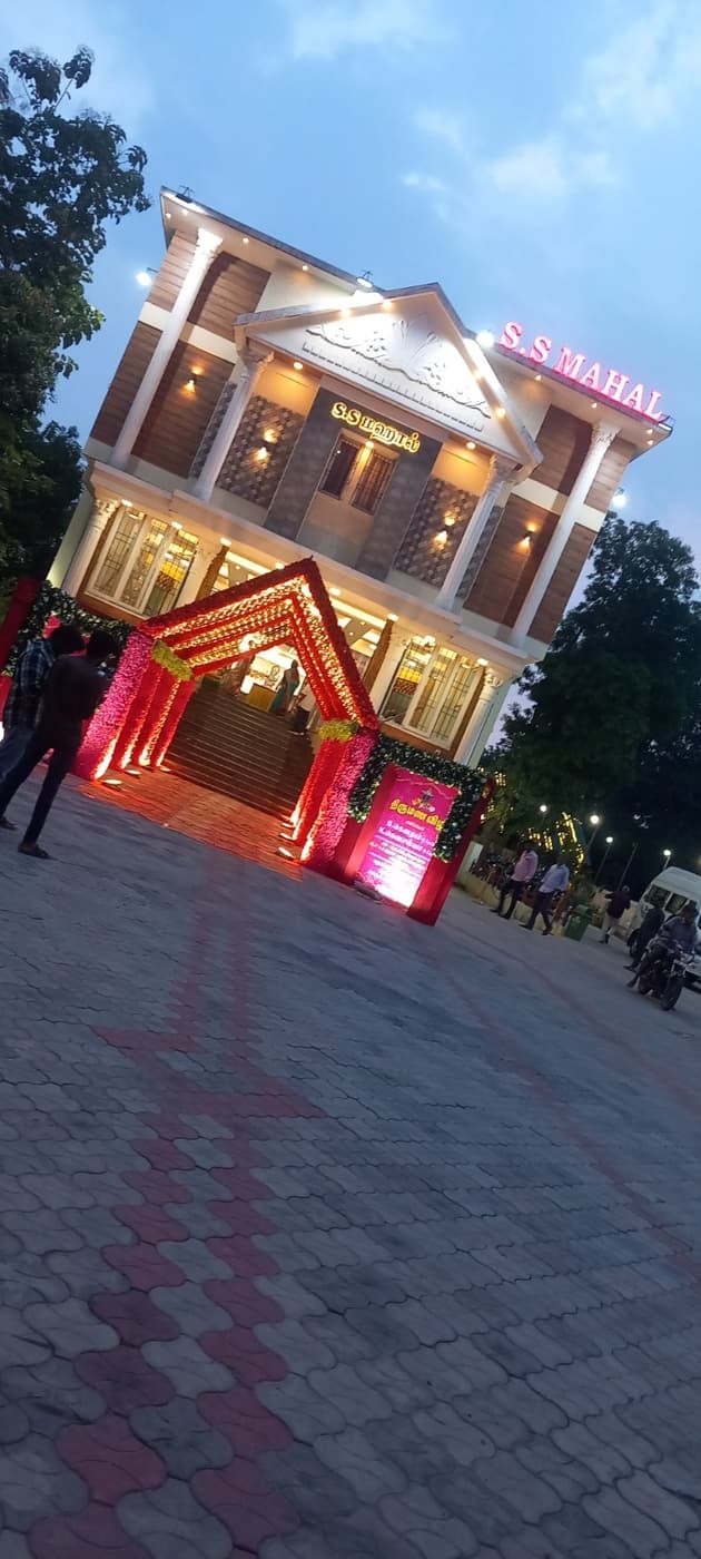Twilight facade at S.S Mahal